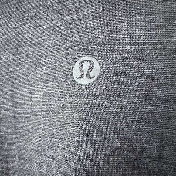 Lululemon Men’s Evolution Polo Heathered Black Size XS EUC - Picture 4 of 6
